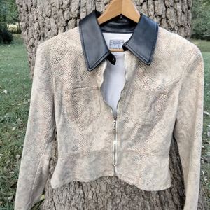 ⬇️ Price Drop!⬇️ Point Blank Jacket in size L